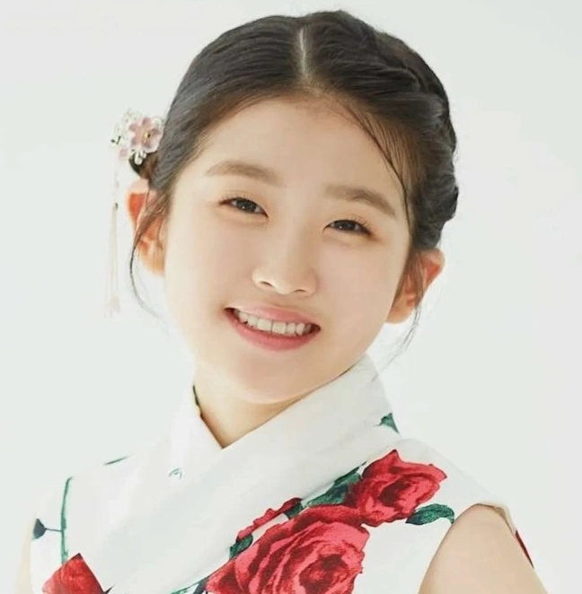 가수 윤윤서(트로트 신동)