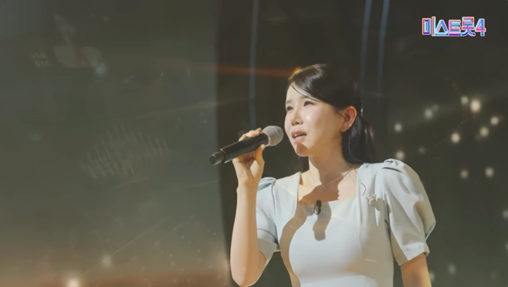 가수 김다나 미스트롯4