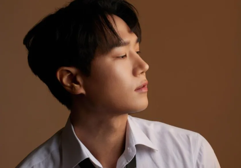 가수 강훈